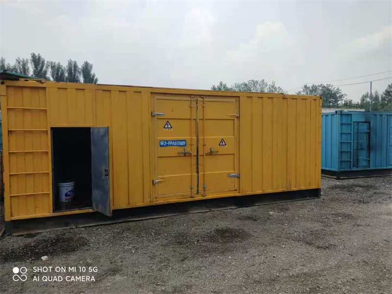 泉山200KW柴油发电机组需要配备什么型号的电缆线？