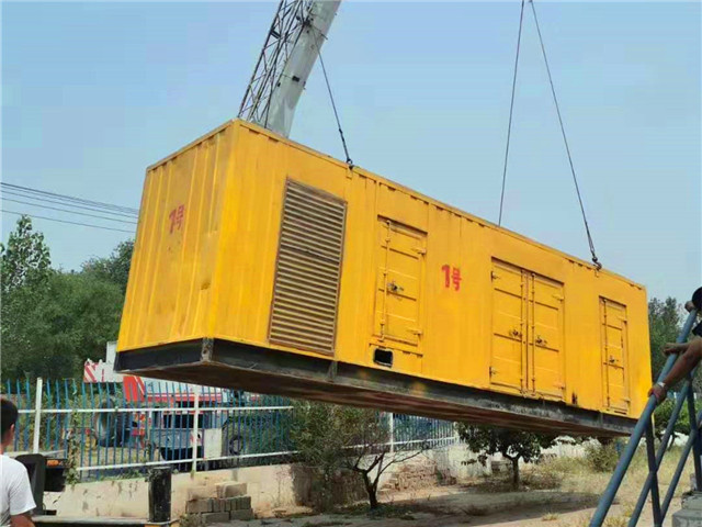 泉山300KW柴油发电机组油耗是多少？