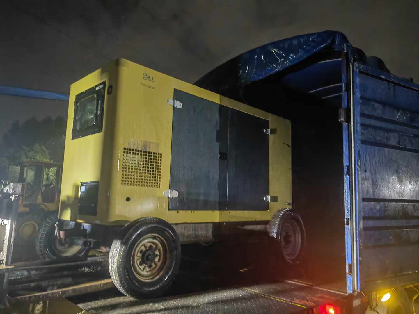 泉山如何根据负载特性选择合适的柴油发电机？