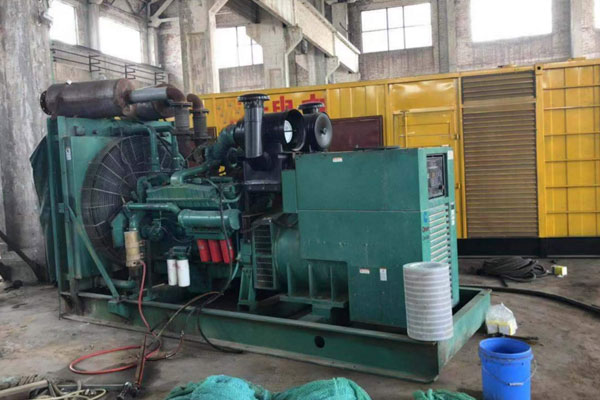 泉山发电机组的空气滤清器应该如何保养？