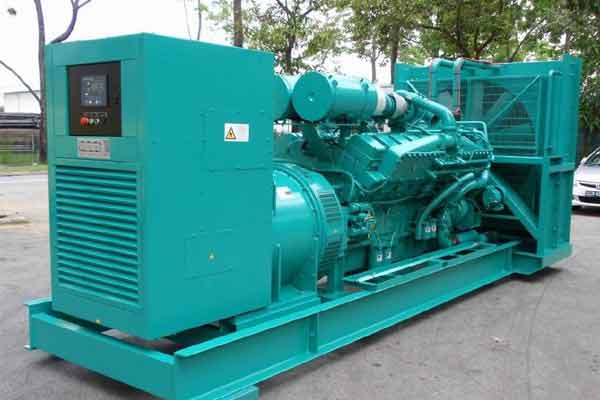 泉山柴油发电机组电压不稳定怎样维修？